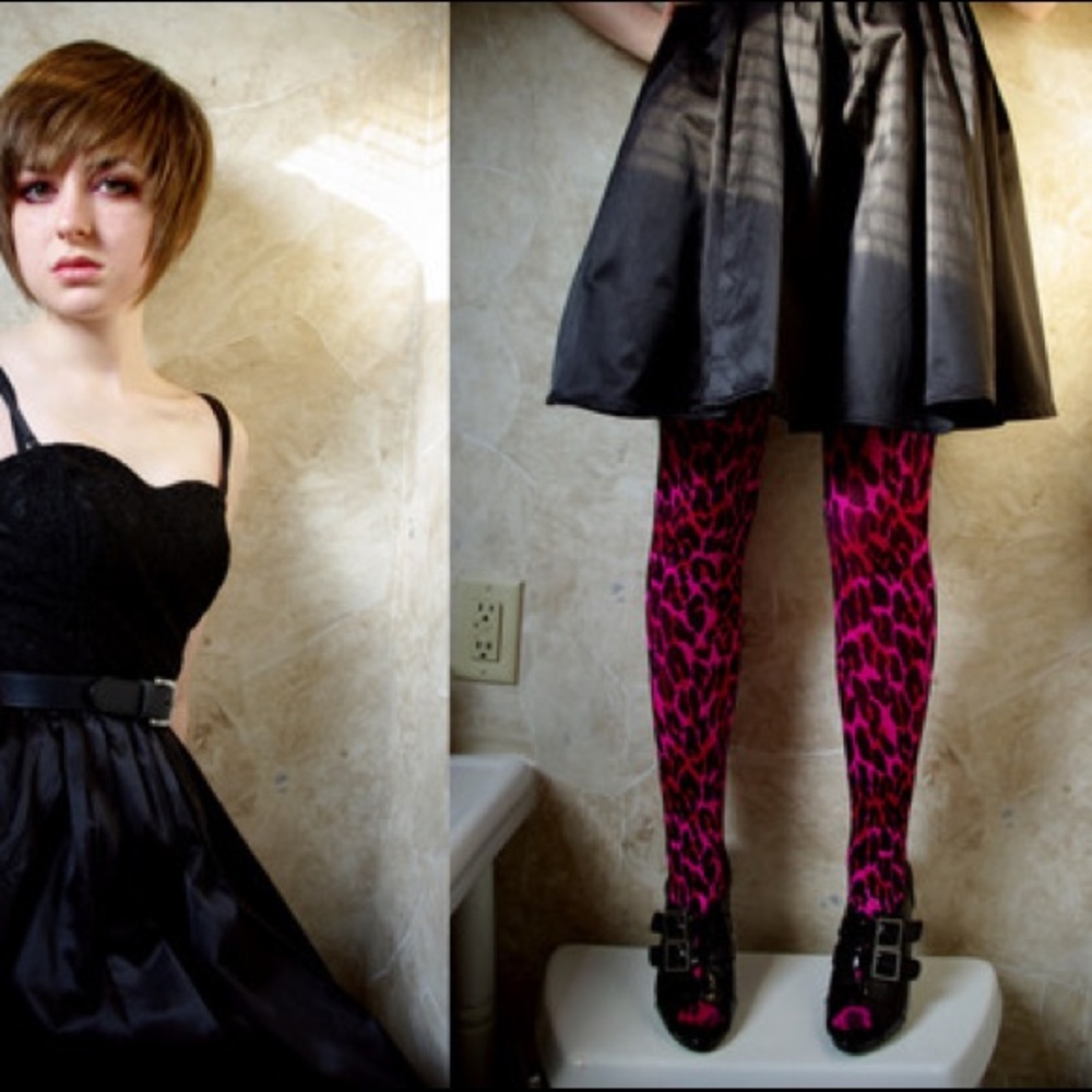 🛍 HOT PINK LEOPARD TIGHTS